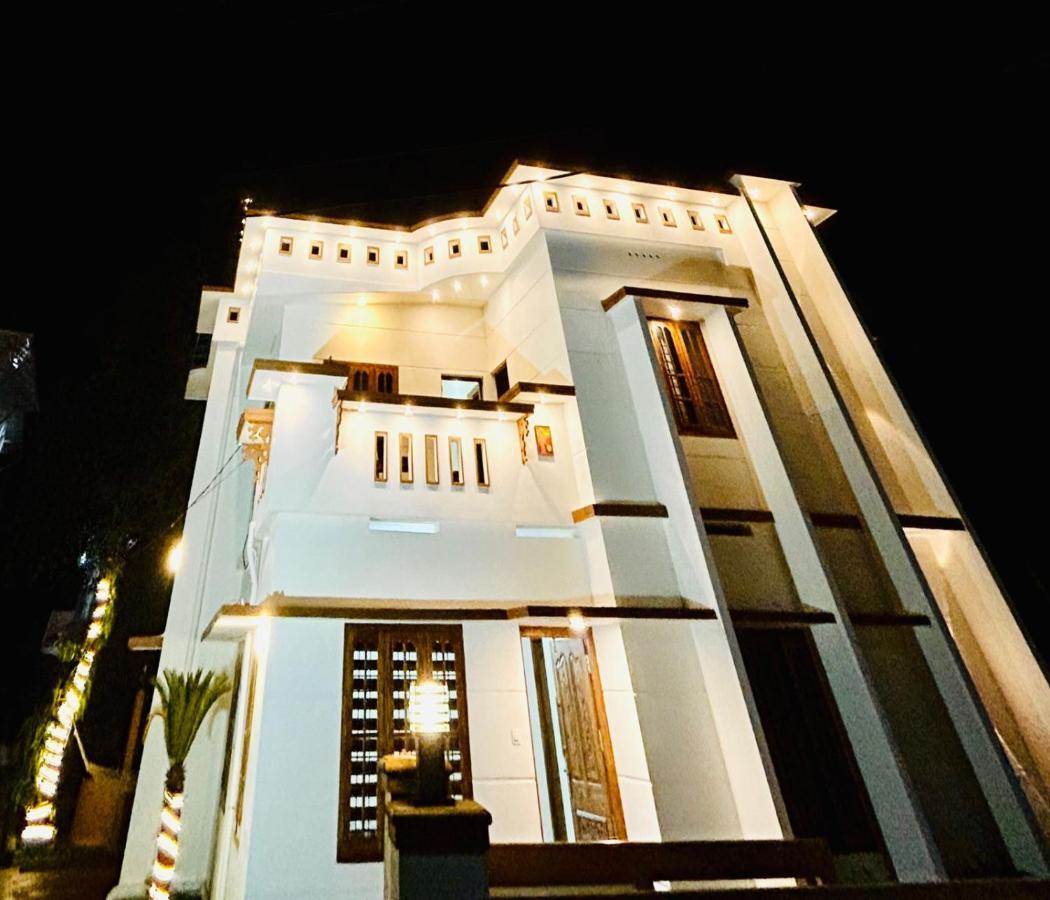 Apartamento Skylounge Residency Thiruvananthapuram Exterior foto
