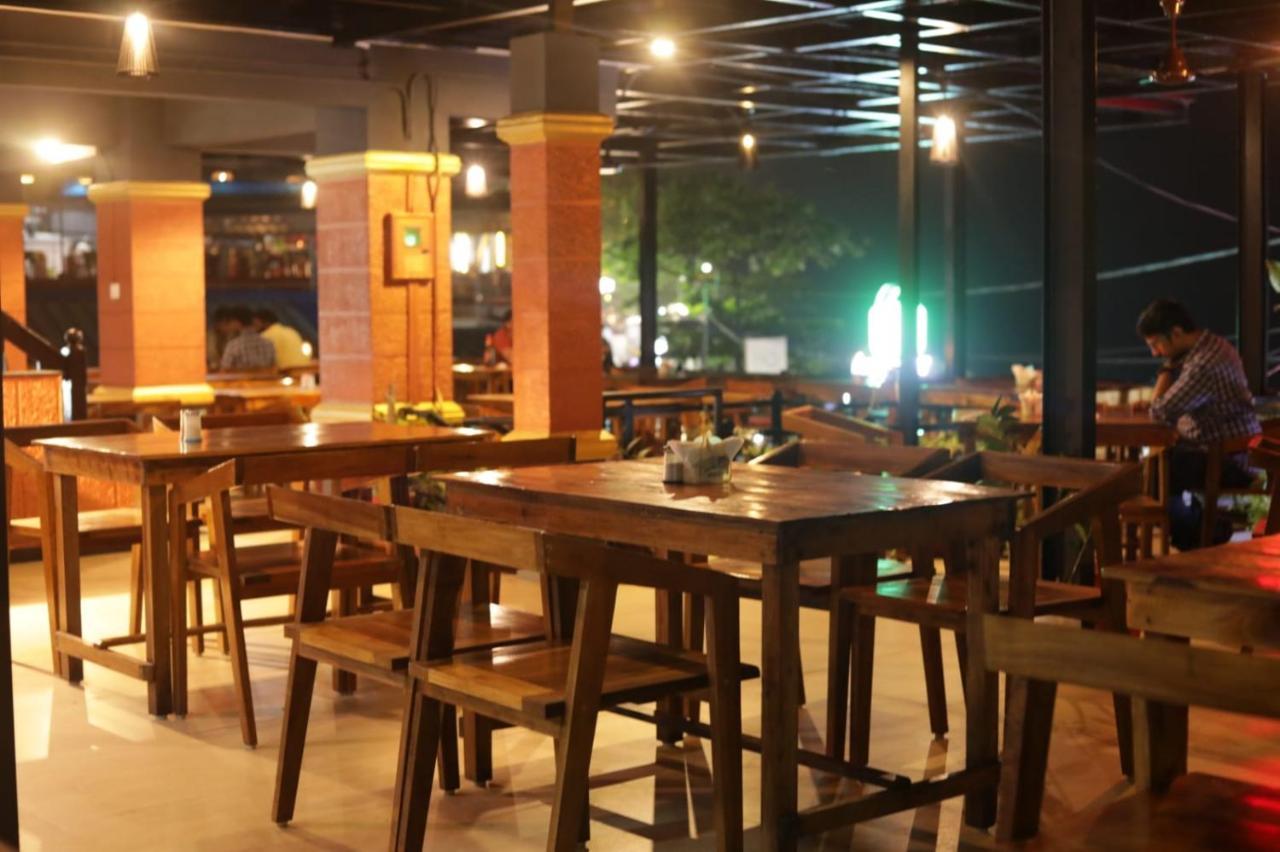 Apartamento Skylounge Residency Thiruvananthapuram Exterior foto