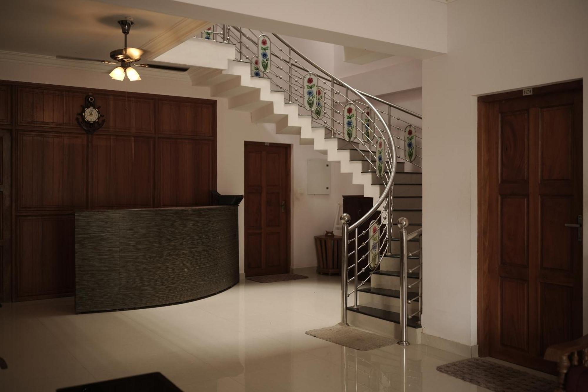 Apartamento Skylounge Residency Thiruvananthapuram Exterior foto